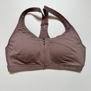Victoria’s Secret Women’s Sports Bra Size Small.